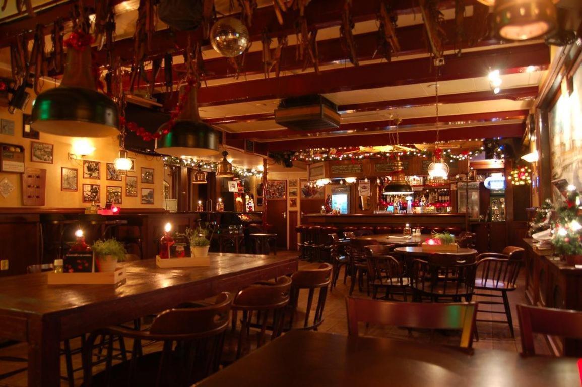 IJlst 斯塔德舍伯格旅馆酒店 外观 照片